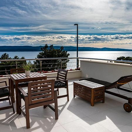 Luxury Apartments Jolara Mimice Luaran gambar
