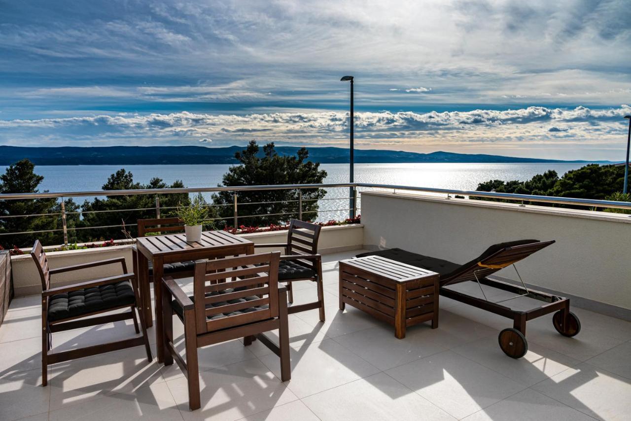 Luxury Apartments Jolara Mimice Luaran gambar
