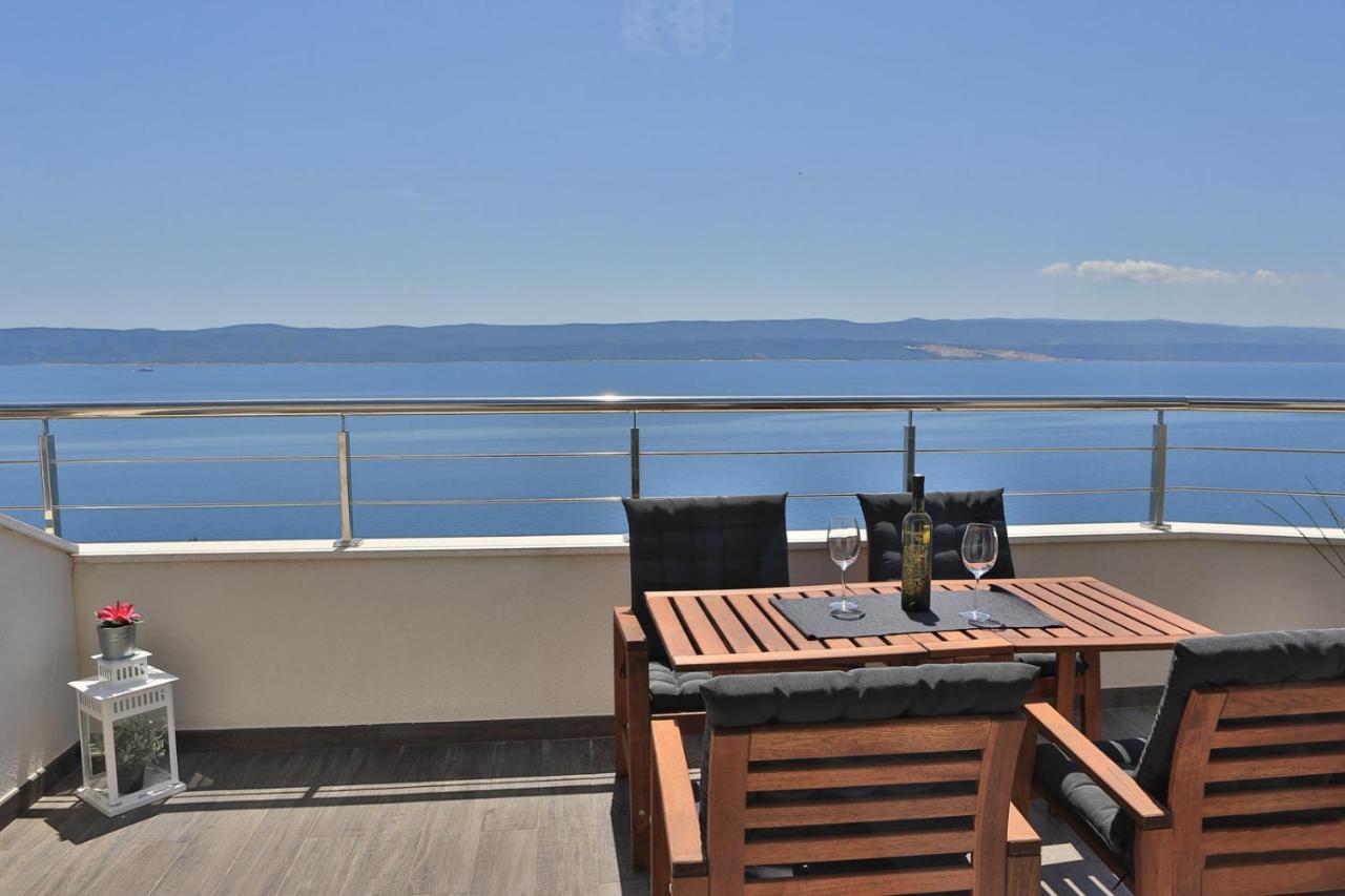Luxury Apartments Jolara Mimice Luaran gambar