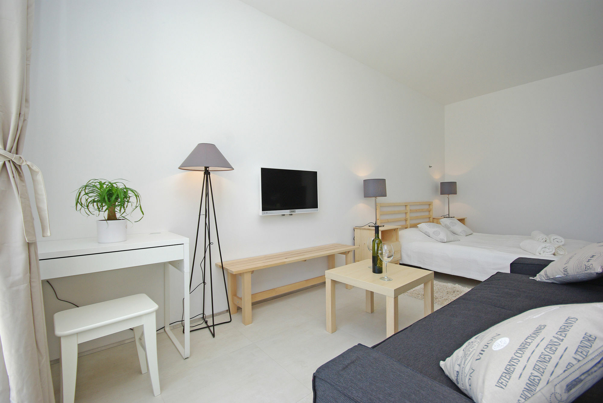 Luxury Apartments Jolara Mimice Luaran gambar