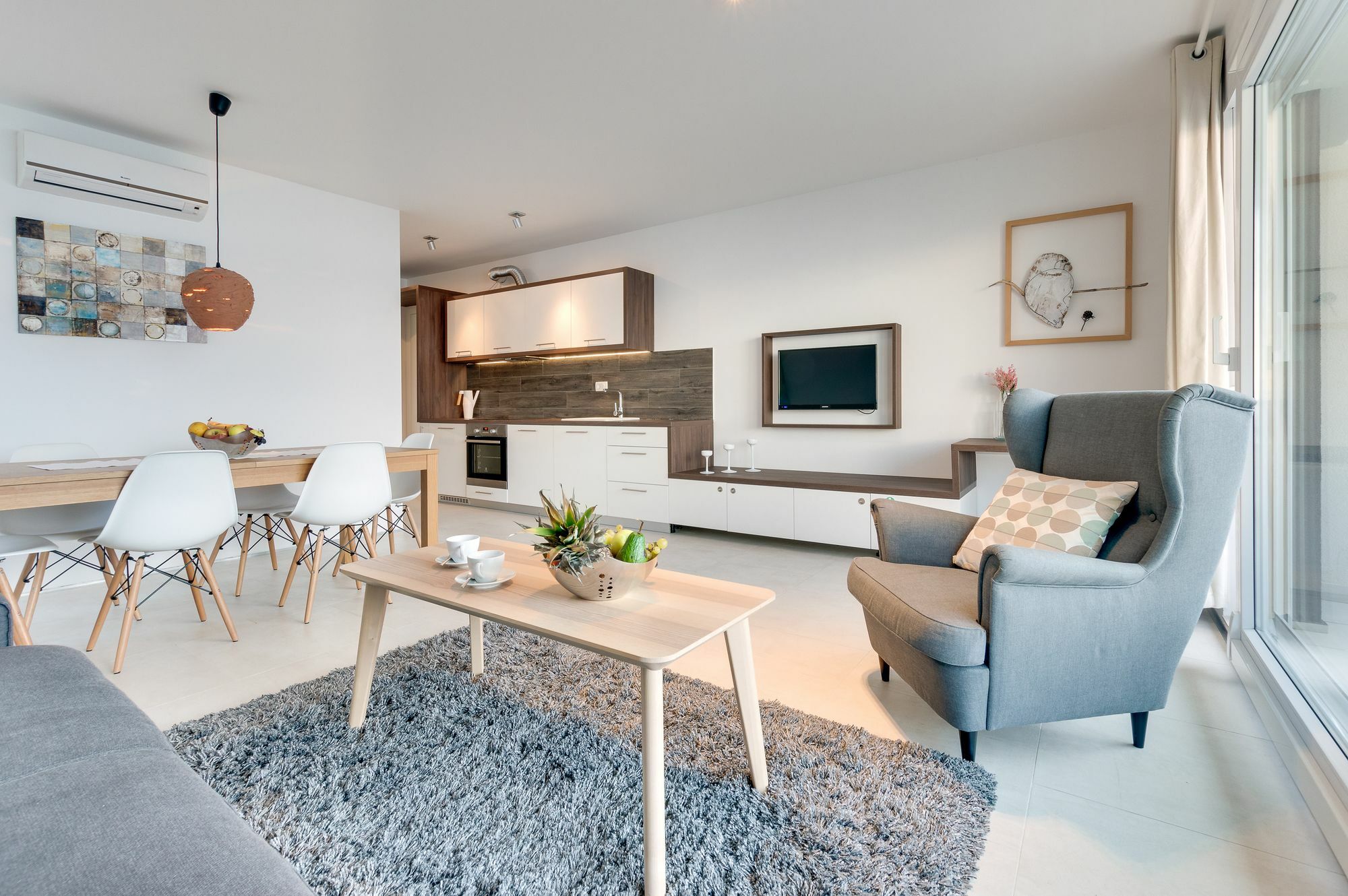 Luxury Apartments Jolara Mimice Luaran gambar