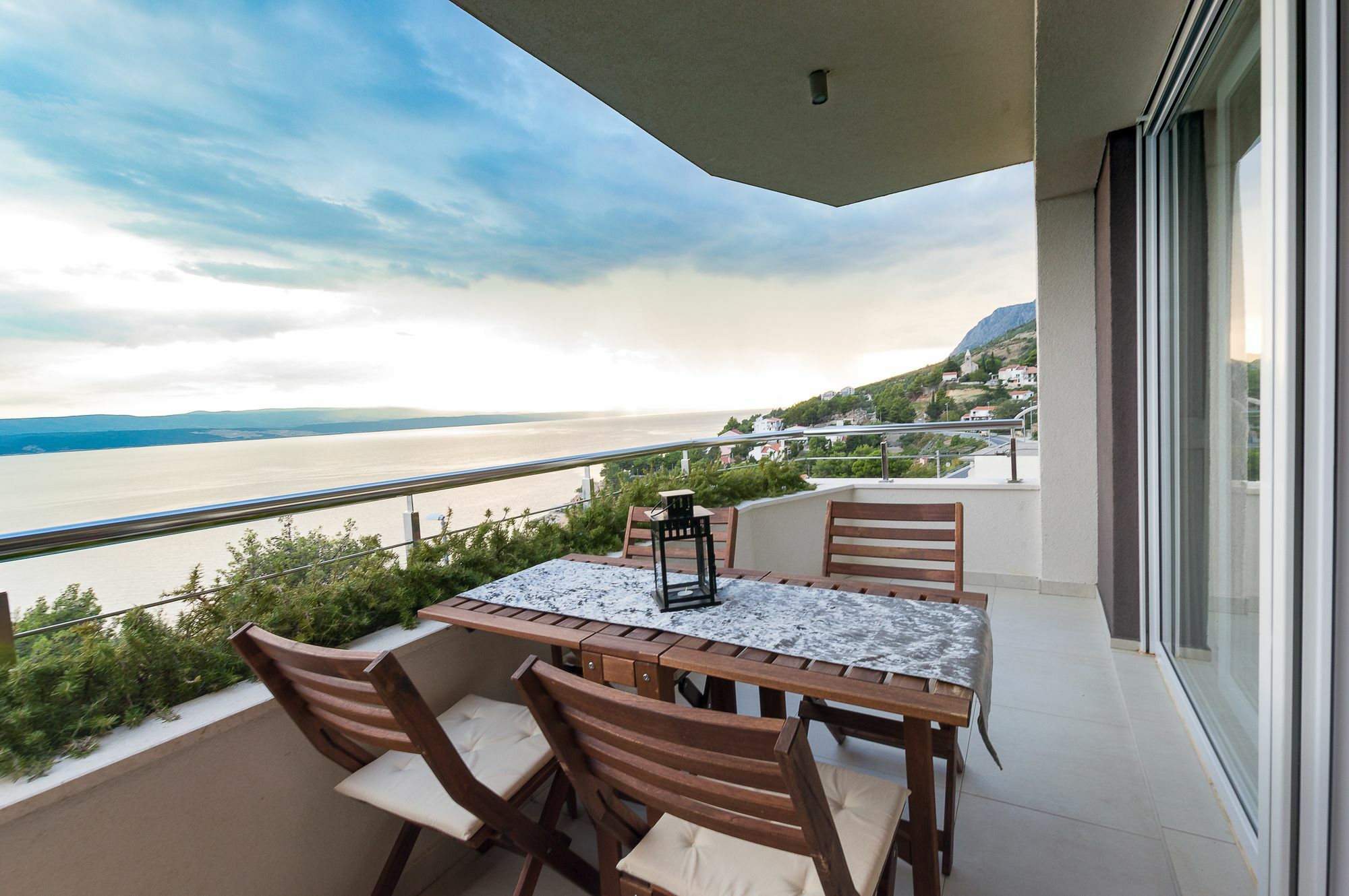 Luxury Apartments Jolara Mimice Luaran gambar