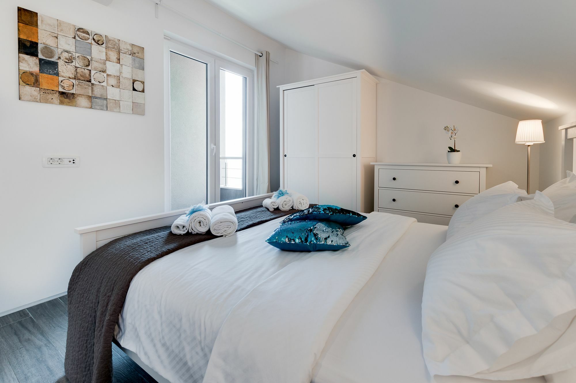 Luxury Apartments Jolara Mimice Luaran gambar
